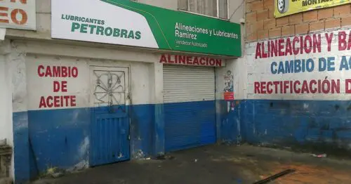 ALINEACIONES Y LUBRICANTES RAMIREZ ALINEACIONES Y LUBRICANTES RAMIREZ
